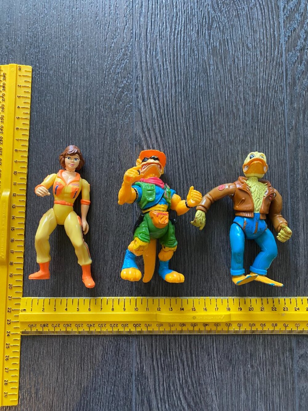 VINTAGE 80S/90S TEENAGE MUTANT NINJA TURTLE ACTION FIGURES PREOWNED